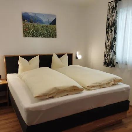 Lisi's Dahoam Апартаменты *